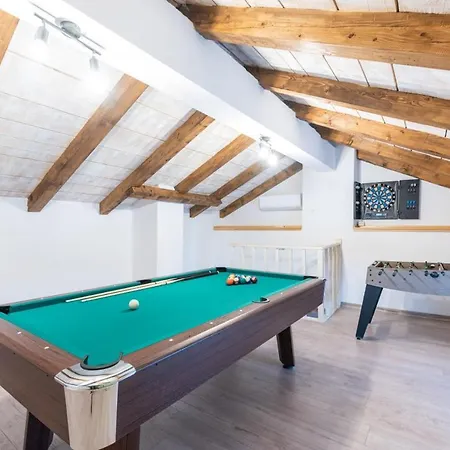 Batelica In Sveti Bartul - Haus Fuer 8 -10 Personen Labin (Istria)