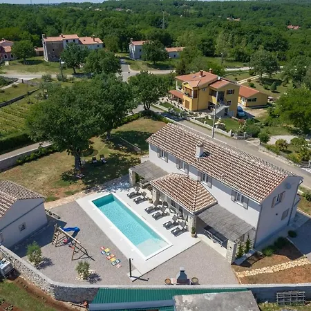 Batelica In Sveti Bartul - Haus Fuer 8 -10 Personen Villa Labin (Istria)