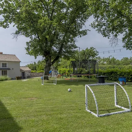 Batelica In Sveti Bartul - Haus Fuer 8 -10 Personen Villa