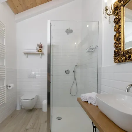 Batelica In Sveti Bartul - Haus Fuer 8 -10 Personen Vila *